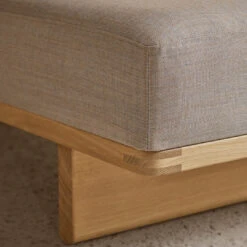 BM0865 Modular Daybed 37 BM0865 Modular Daybed -Danish Design Store BM0865 oak oil canvas2col244 detail2