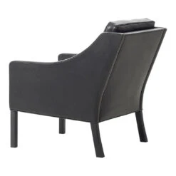 Mogensen 2207 Lounge Chair 12 Mogensen 2207 Lounge Chair -Danish Design Store BM 2207 v3 blackleather98 blackoak