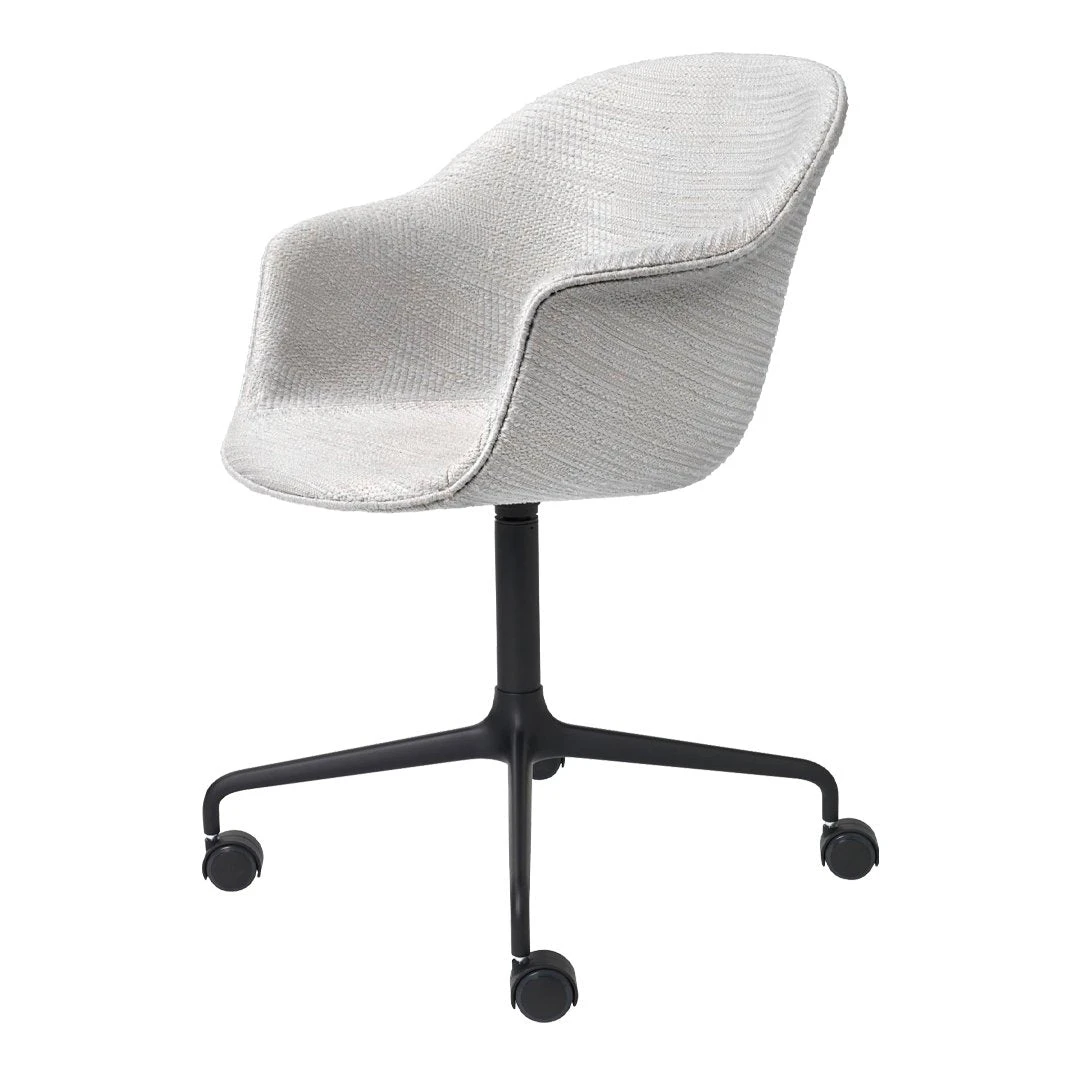 Gubi Bat Meeting Chair - 4-Star Base - Fully Upholstered 5 Gubi Bat Meeting Chair - 4-Star Base - Fully Upholstered - Image 3
