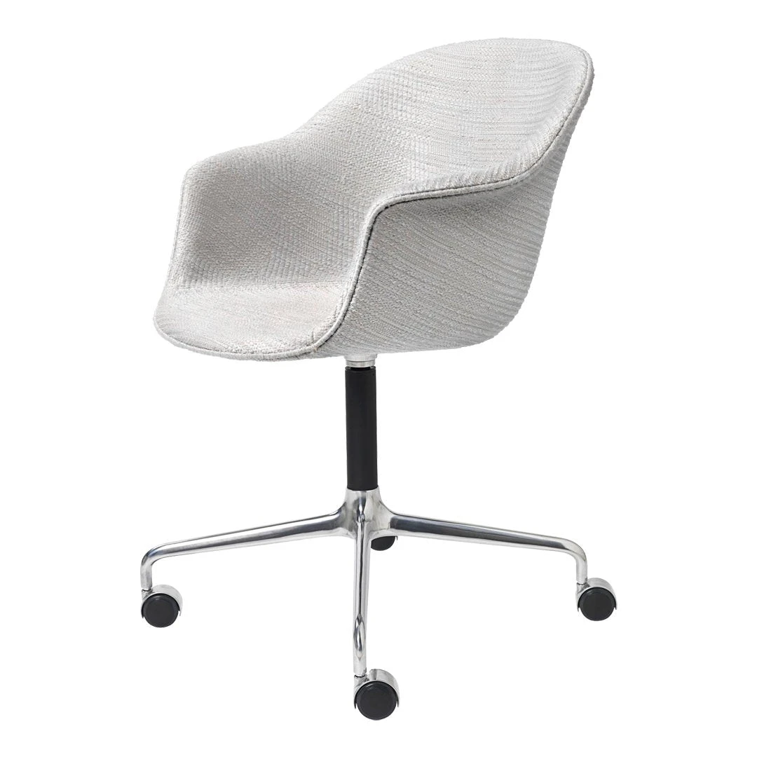 Gubi Bat Meeting Chair - 4-Star Base - Fully Upholstered 6 Gubi Bat Meeting Chair - 4-Star Base - Fully Upholstered - Image 4