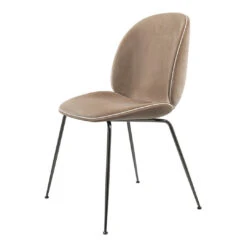 Gubi Beetle Dining Chair - Conic Base - Fully Upholstered 26 Gubi Beetle Dining Chair - Conic Base - Fully Upholstered -Danish Design Store Beetle DiningChair Conic FullyUpholstered BlackChrome GUBIVelvet 208 Piping Luce 18 Front eb855d6e 8810 47fd b435 73d94ba37f02