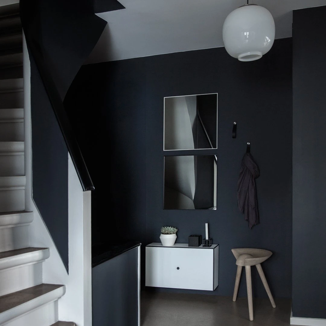 View Mirror 17 View Mirror - Image 15