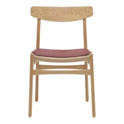 CH23 Chair - Leather Seat Cushion 28 CH23 Chair - Leather Seat Cushion -Danish Design Store CH23 Oak oil Dark red loke7100 3473c110 78e5 443c 8803 09f1de1e75ea