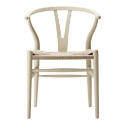 CH24 Wishbone Chair - Ilse Crawford Soft Colors 24 CH24 Wishbone Chair - Ilse Crawford Soft Colors -Danish Design Store CH24 beech barley S2010Y20R papercord natural front