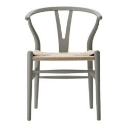CH24 Wishbone Chair - Ilse Crawford Soft Colors 27 CH24 Wishbone Chair - Ilse Crawford Soft Colors -Danish Design Store CH24 beech clay S6005G80Y papercord natural front