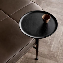 Canoe Daybed 25 Canoe Daybed -Danish Design Store Canoe detail Parma col. Marrone table 300 dpi