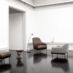 Chill Lounge Stool 31 Chill Lounge Stool -Danish Design Store Chill chair Low Silenzio col. 6 High Parma col. Marrone 300 dpi b306a169 d653 4b6b 9bb2 953c43a6d75e