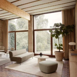 Gubi Stay Ottoman 7 Gubi Stay Ottoman -Danish Design Store CocoLoungeKvadratZerobySahco002 EpicTable Frostrug CreamyPaerlRug Stemlite 2