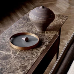 Collect Console Table 16 Collect Console Table -Danish Design Store Collect detail Console table v3 300 dpi 050afb2e 1bb1 4f3c 81a3 2e9f6dc31e14