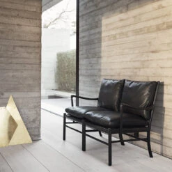 OW149-2 Colonial Sofa 23 OW149-2 Colonial Sofa -Danish Design Store Colonial Sofa Black Black Leather