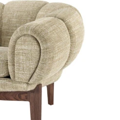 Gubi Croissant 3-Seater Sofa 30 Gubi Croissant 3-Seater Sofa -Danish Design Store Croissant Sofa 3Seater Walnut Dedar Smilla T1902 002 ItemNr.10079642 FrontDetail