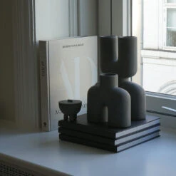 101 COPENHAGEN Cobra Uno Vase 36 101 COPENHAGEN Cobra Uno Vase -Danish Design Store DSC03182