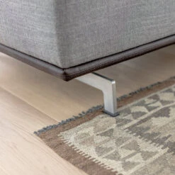 Erik Jørgensen Delphi Sofa 20 Erik Jørgensen Delphi Sofa -Danish Design Store EJ450 the danish home stockholm photo evan pantiel david thunander highres 06 db9ba6c5 458f 4f01 b9f3 f4920aef0300