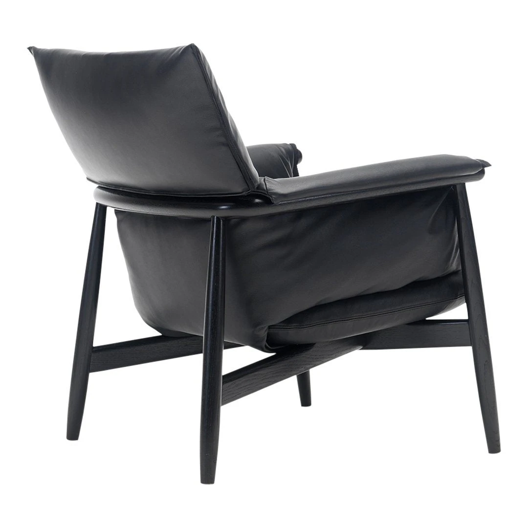 E015 Embrace Lounge Chair 9 E015 Embrace Lounge Chair - Image 7