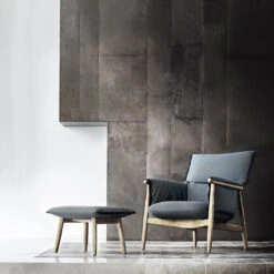 E016 Embrace Footstool 10 E016 Embrace Footstool -Danish Design Store EOOS E015 lounge oak oil fabric basel189 E016 oak oil fabric basel189