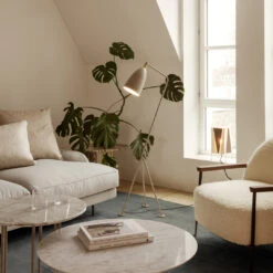 Gubi IOI Side Table 38 Gubi IOI Side Table -Danish Design Store FDYRAX U 5b908345 7228 4554 ac4a ff9125456d85