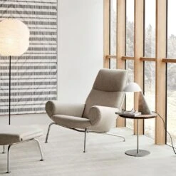 Erik Jørgensen Wegner Queen Chair 17 Erik Jørgensen Wegner Queen Chair -Danish Design Store FF2021 Queen Pal Fellow fbd16d4c 9ce8 424c 97eb eeac2f560053