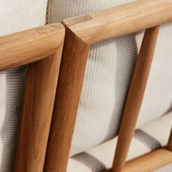 Fritz Hansen Skagerak Tradition Sofa - Configuration 1 16 Fritz Hansen Skagerak Tradition Sofa - Configuration 1 -Danish Design Store FH Tradition Light Sand Detail 1 7c3cbba6 922e 4946 9654 c2eb2749840f