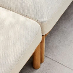 Fritz Hansen Skagerak Tradition Sofa - Configuration 2 11 Fritz Hansen Skagerak Tradition Sofa - Configuration 2 -Danish Design Store FH Tradition Light Sand Detail 2 52b45f3e f566 4d17 8744 ae4f7a3839b7