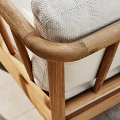 Fritz Hansen Skagerak Tradition Sofa - Configuration 2 14 Fritz Hansen Skagerak Tradition Sofa - Configuration 2 -Danish Design Store FH Tradition Light Sand Detail 9 c06c4ad8 a73c 4386 973e d6e09d7d04bb