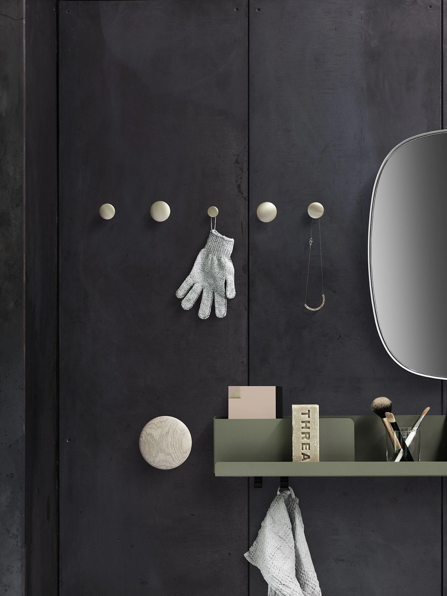 Muuto The Dots Metal Coat Hooks 20 Muuto The Dots Metal Coat Hooks - Image 18
