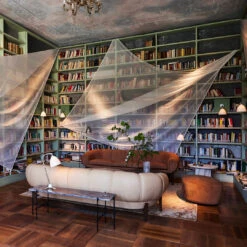 Gubi Croissant 3-Seater Sofa 39 Gubi Croissant 3-Seater Sofa -Danish Design Store GUBI MILAN 23 0242 LIBRARY Sala Bibiloteca 65f4e650 33ab 428c b8ce 58f23bc2c319