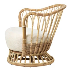 Gubi Grace Lounge Chair 26 Gubi Grace Lounge Chair -Danish Design Store Grace LoungeChair Dedar Karakorum 001 PriceGroup4 Side