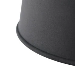 Muuto Grain Pendant Lamp 24 Muuto Grain Pendant Lamp -Danish Design Store Grain pendel lamp black CLOSEUP med res 150