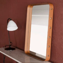 Gubi Adnet Rectangular Mirror 36 Gubi Adnet Rectangular Mirror -Danish Design Store Gubi Spring 2021 Lifestyle39