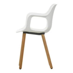 Vitra HAL Armchair Wood -Danish Design Store HAL Armchair Wood 699480 master grande d4c86d1b 1e93 409a 9156 f4d480a64911
