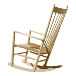 Wegner J16 Rocking Chair -Danish Design Store HJW 16000 v3 soapedoak naturalpaperchord