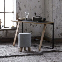 Hemingway Desk 25 Hemingway Desk -Danish Design Store Hemingway lifestyle image 04