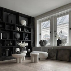 101 COPENHAGEN Big Foot Stool -Danish Design Store IMG 1375 da5dcff2 8eab 489d ac31 966d6ce06e25