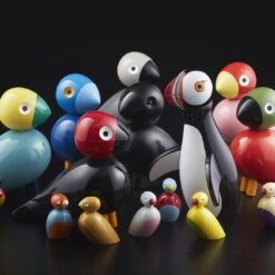 Kay Bojesen Songbird Figurine 41 Kay Bojesen Songbird Figurine -Danish Design Store KB 39400 39407 39420 02