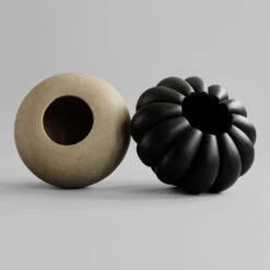 101 COPENHAGEN Kabin Vase -Danish Design Store Kabin vase Lamella Dezato