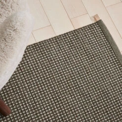 Dot Icon Rug -Danish Design Store Kasthall Dot Icon Raw Umber 783 CU square c97aecd8 fd8f 43ee a7a1 fa221b9047bc