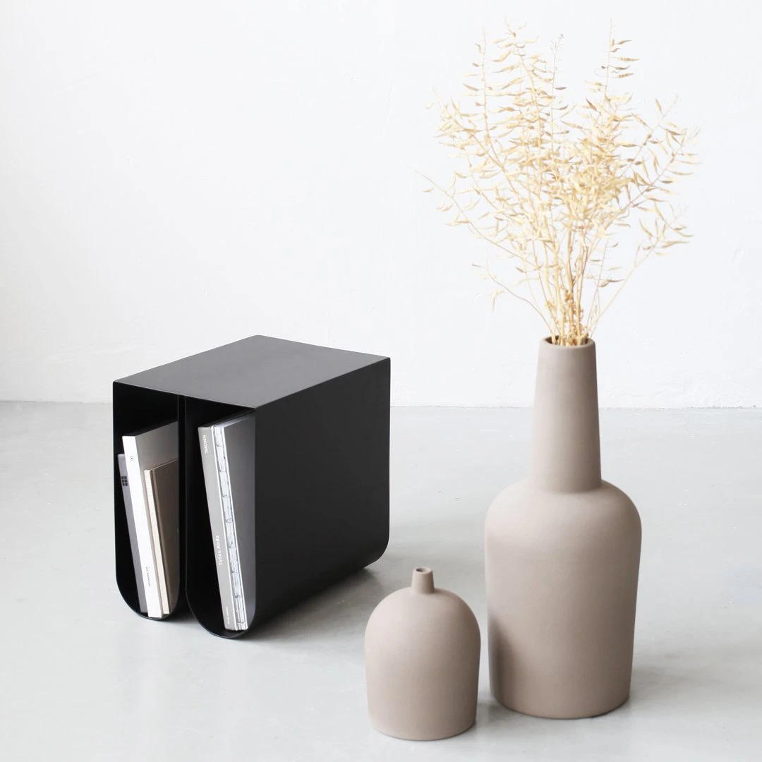 Curved Side Table 11 Curved Side Table - Image 9