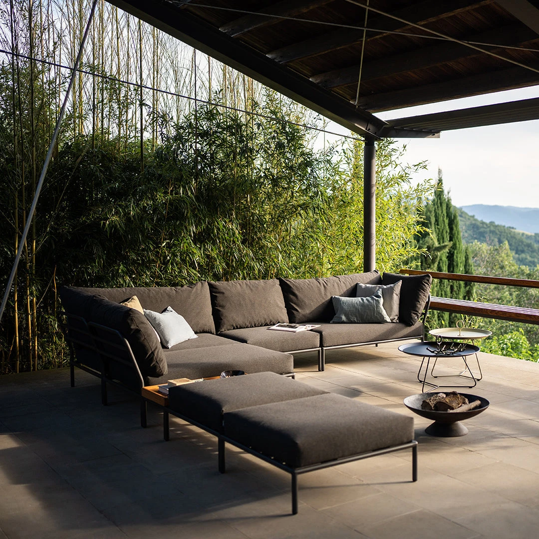 Level Outdoor Side Table 18 Level Outdoor Side Table - Image 16