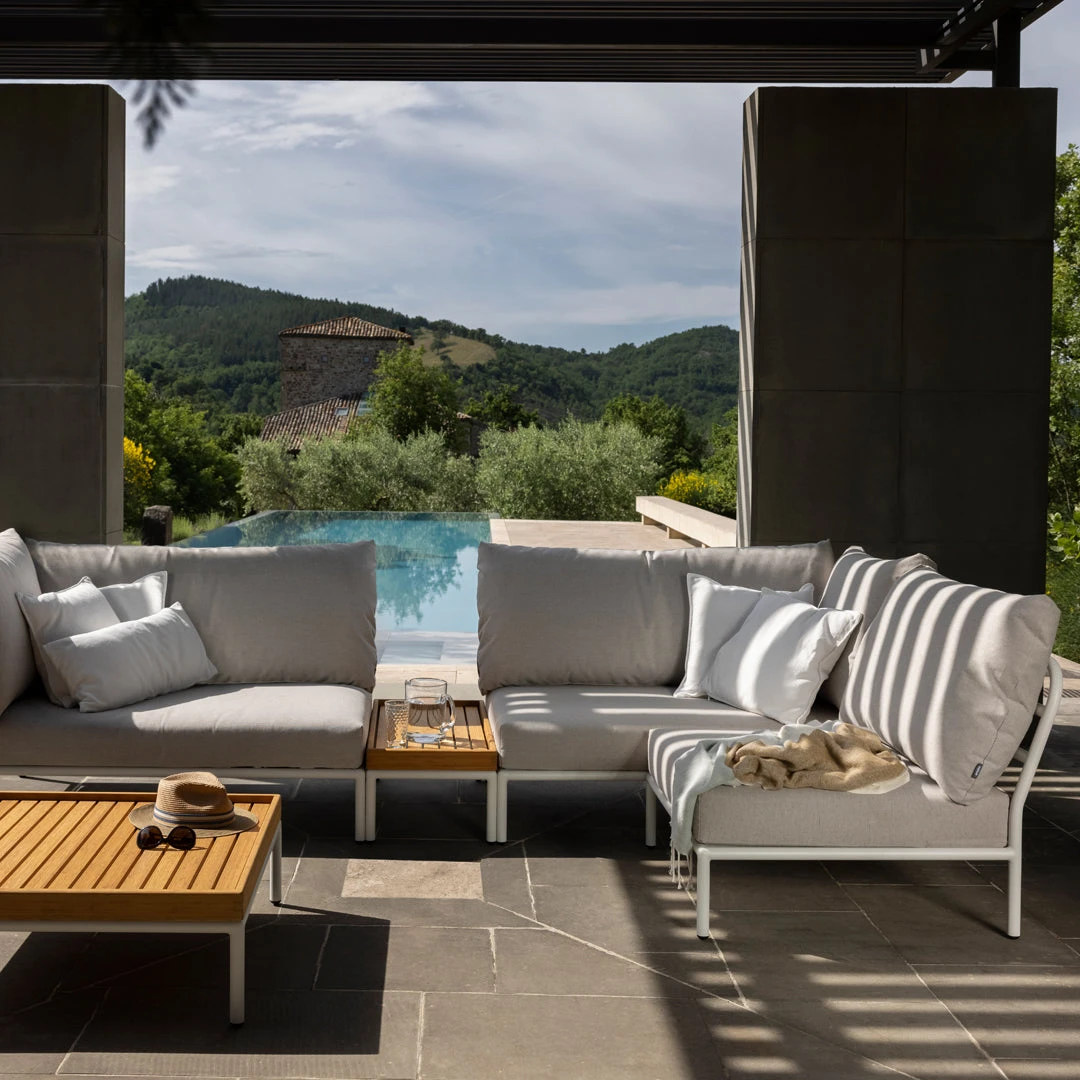 Level Outdoor Side Table 15 Level Outdoor Side Table - Image 13