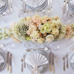 Holmegaard Cabernet White Wine Glass - Set Of 6 -Danish Design Store LYP 201222 201232 201448 HOLME 4303380 4303391 tableoverview 6 persons