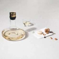 Wine Breather Carafe Deluxe 27 Wine Breather Carafe Deluxe -Danish Design Store MENU WineBreatherDeluxe 09dc18c7 aa30 4863 ba1c 665f2791b0de