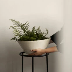 Daiza Planter -Danish Design Store MENU Daiza Planter 4f247965 20f9 4e29 9de4 72771d5a0404