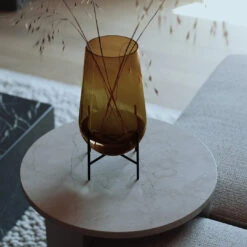 Echasse Vase 38 Echasse Vase -Danish Design Store MENU Echasse Vase Small Androgyne Side Table 6fb6f0b5 b3dd 4eea 84d5 461bfc226a48