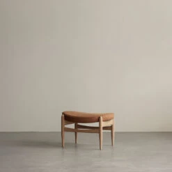 Elizabeth Ottoman -Danish Design Store MENU Elizabeth Ottoman 2 ff2b0fd1 2133 44ce b144 61d97e375d54