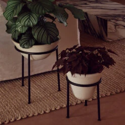 Daiza Planter -Danish Design Store MENU LS Daiza Planters e3aa3c91 363b 4e20 aa3f cf8a217d69de