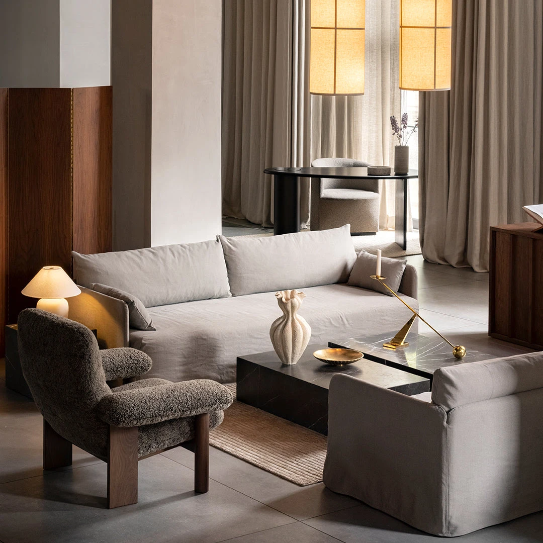 The Eclipse Desk 21 The Eclipse Desk - Image 19