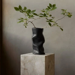 Collapse Vase 38 Collapse Vase -Danish Design Store MENU Plinth Pedestal Collapse Vase 2 23e73a0d 5c46 442e af8c d47d4937479a