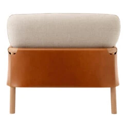 Erik Jorgensen Savannah Lounge Chair -Danish Design Store MF 8801 grandlinen cognac oak Bag