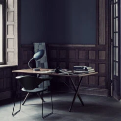 Gubi Masculo Dining Chair - Sledge Base -Danish Design Store MasculoDiningChairSledgeBase CobraTableLamp