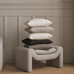 Mielo Footstool 32 Mielo Footstool -Danish Design Store Mielo ClassicCushion AW25 736d8680 654c 46fe 9b65 a8da16424535